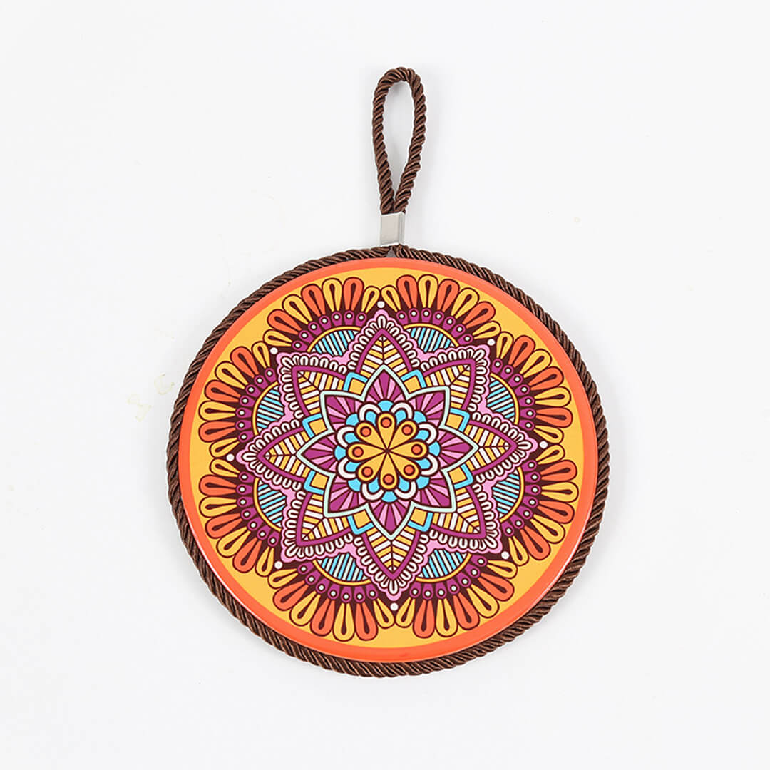 Almohadilla aislante de corcho de cerámica con estampado de mandala