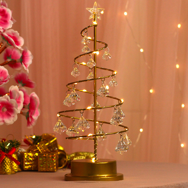 Lámpara de cristal en forma de árbol de Navidad