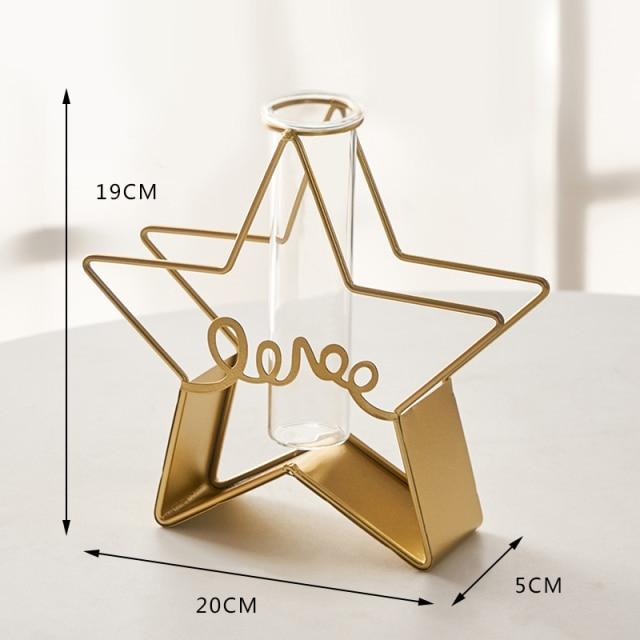 Nordische goldene Glasvase