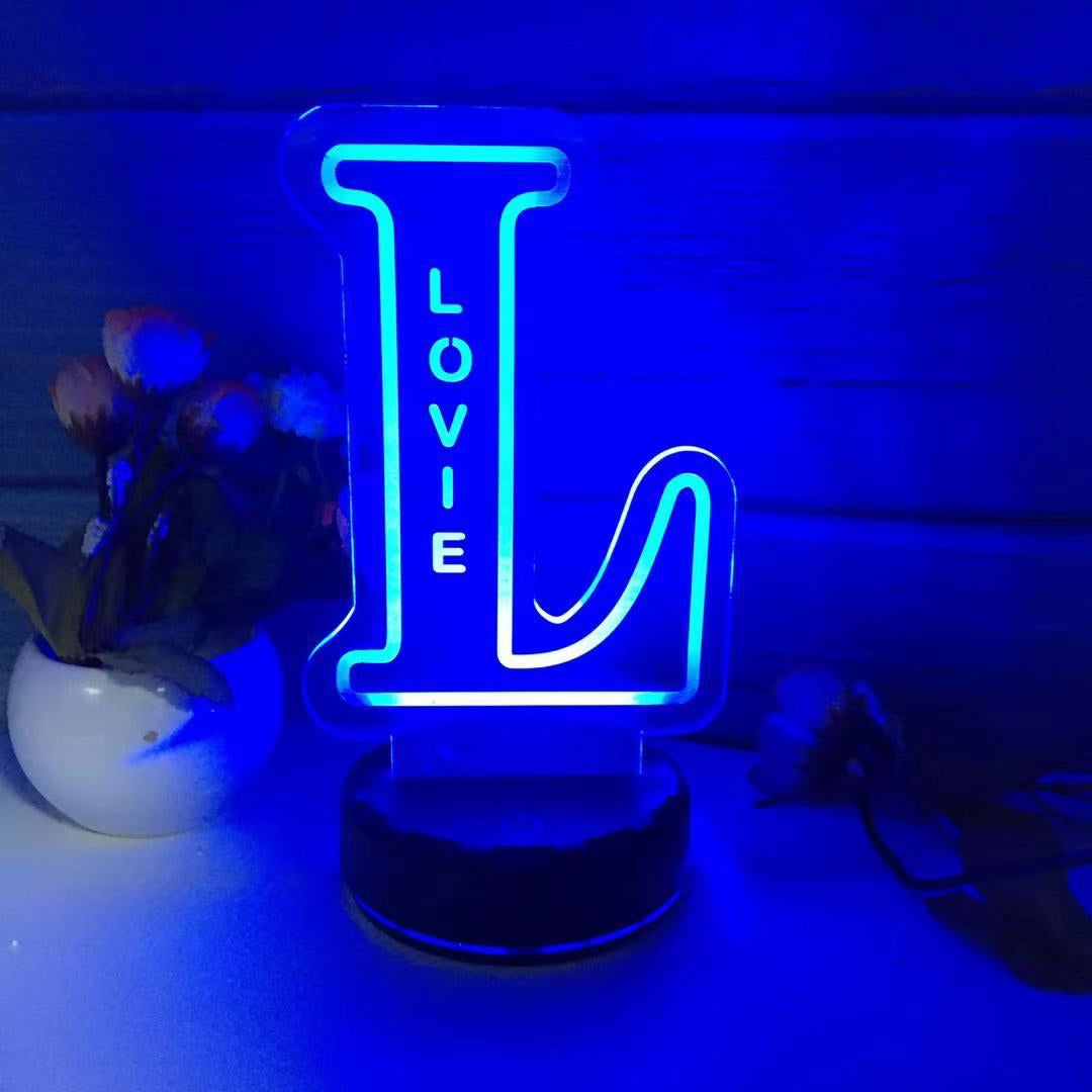 Luz de noche con letra de nombre personalizada