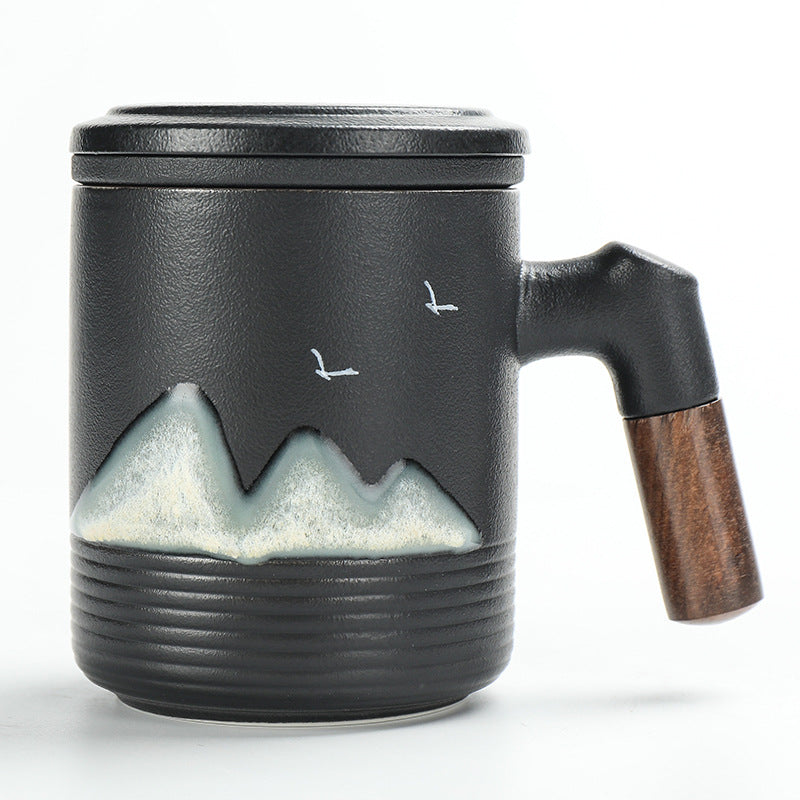 Ceramic tea cups with strainer wood handle, black