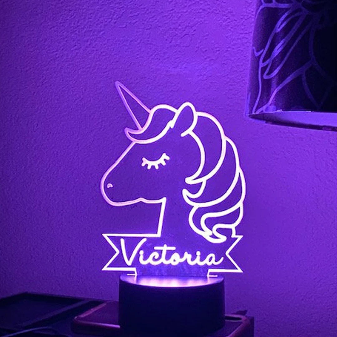 Luce notturna personalizzata con unicorno