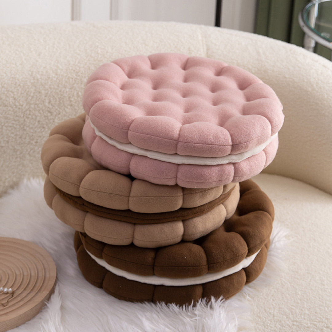 Biscuit Shaped Decorative Round Throw Pillow