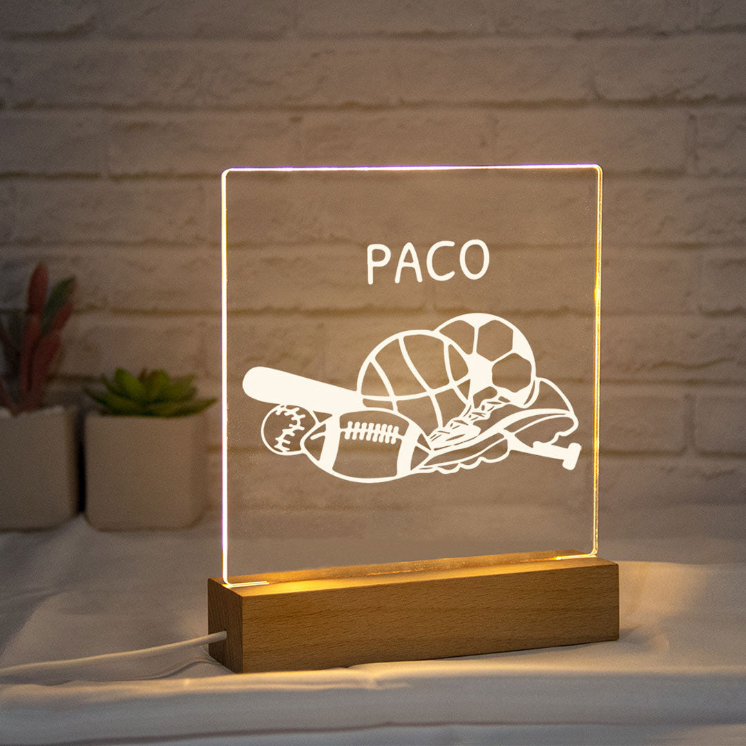 Luce notturna personalizzata con base in legno