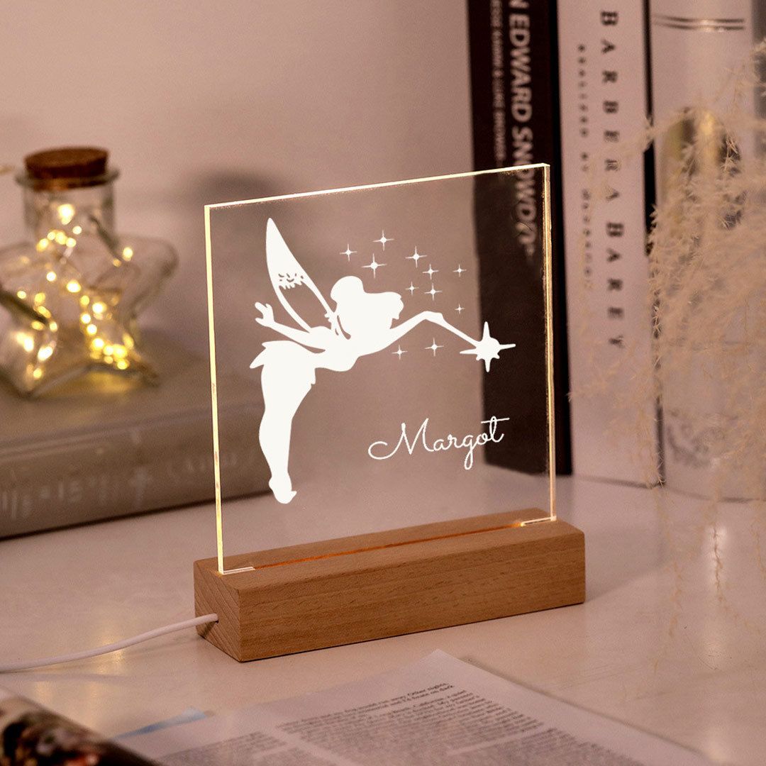 Luce notturna personalizzata con base in legno