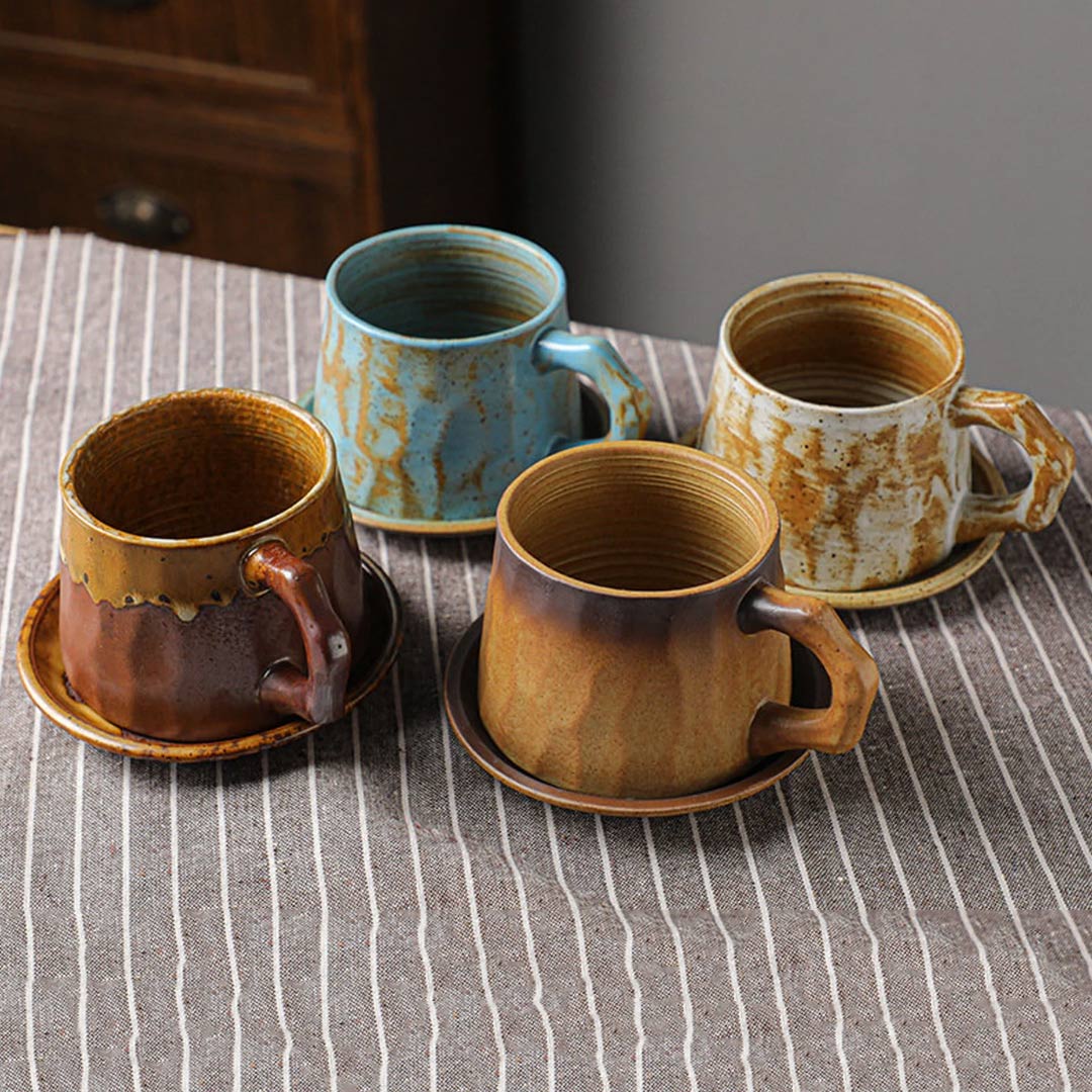 Taza de café de cerámica vintage hecha a mano