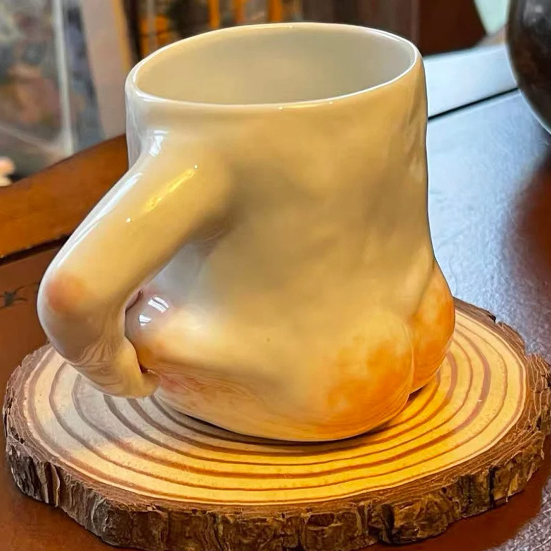 Tazza in ceramica fatta a mano