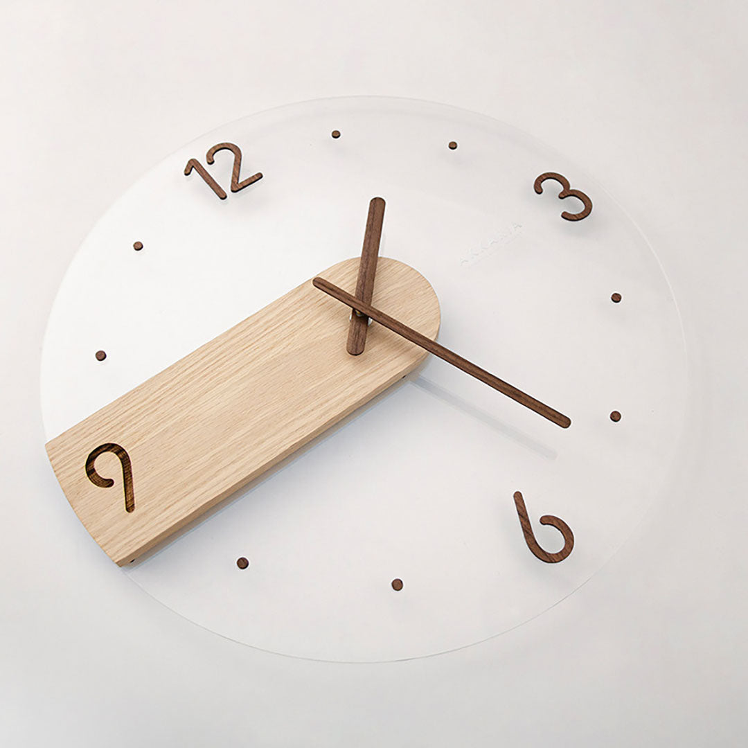 Reloj de pared acrílico de madera maciza