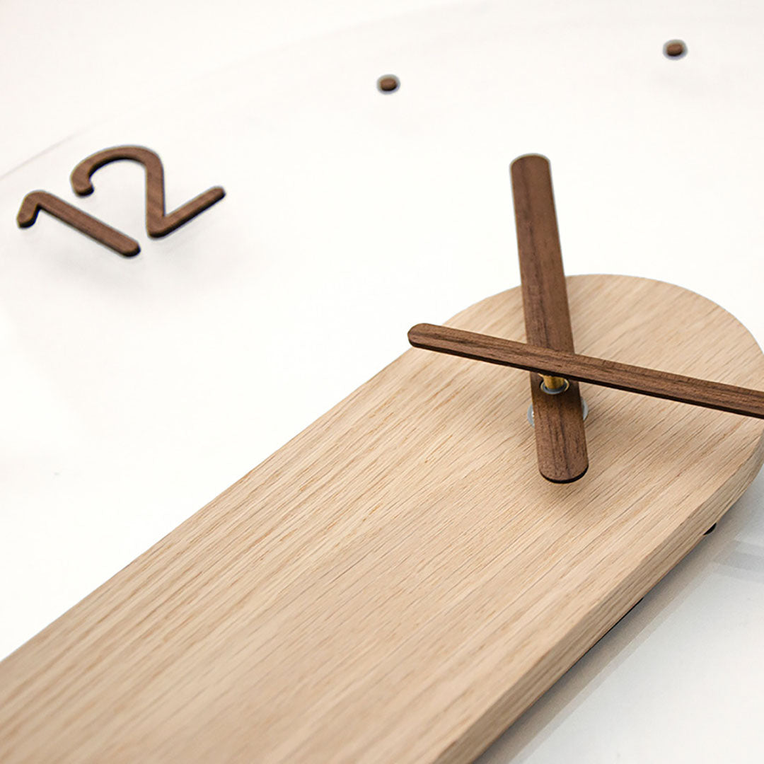 Reloj de pared acrílico de madera maciza