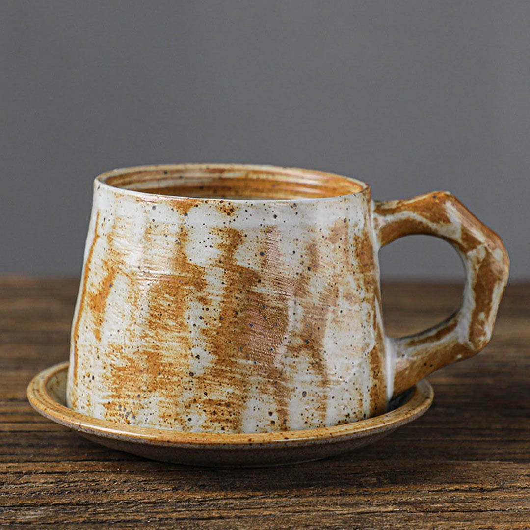 Taza de café de cerámica vintage hecha a mano