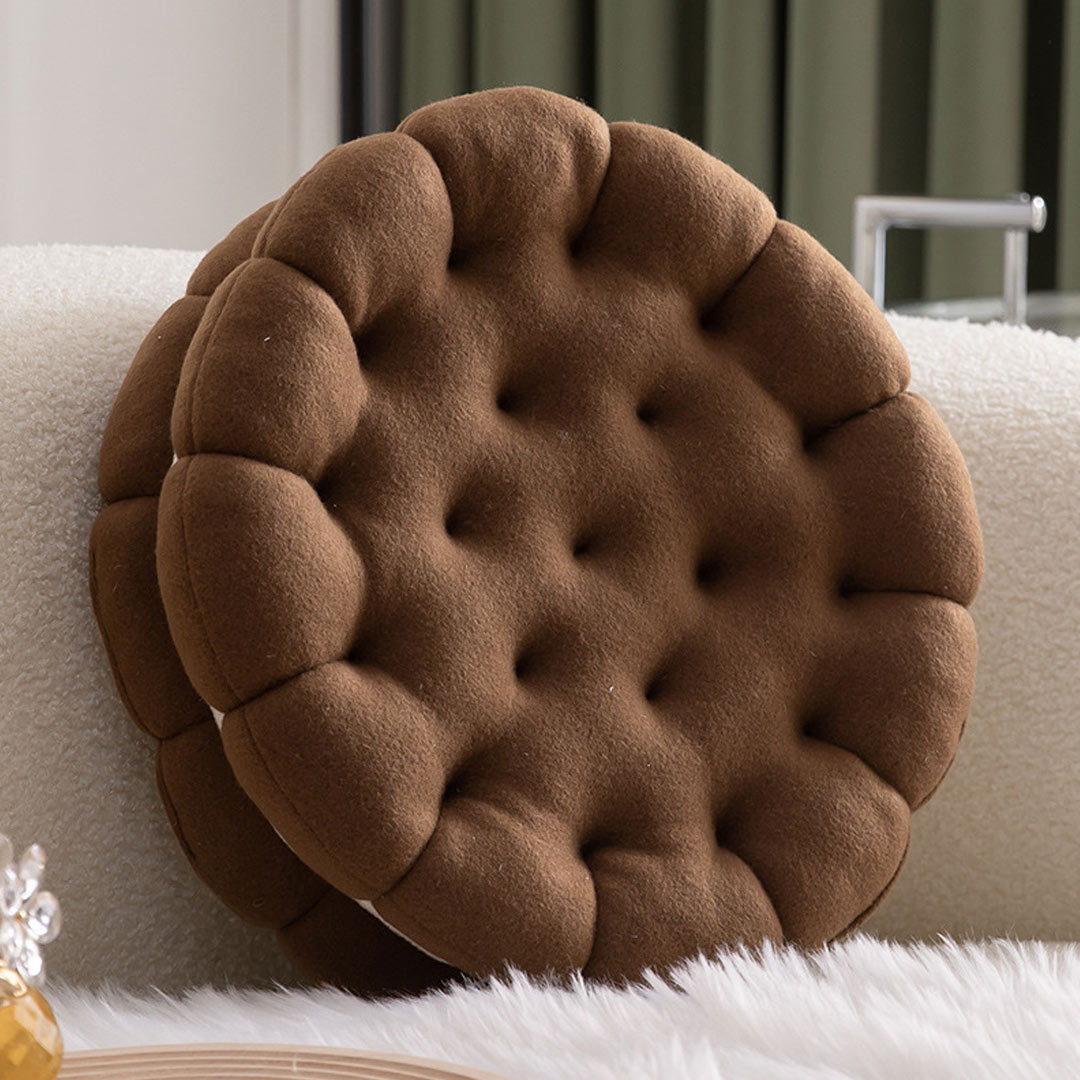 Biscuit Shaped Decorative Round Throw Pillow