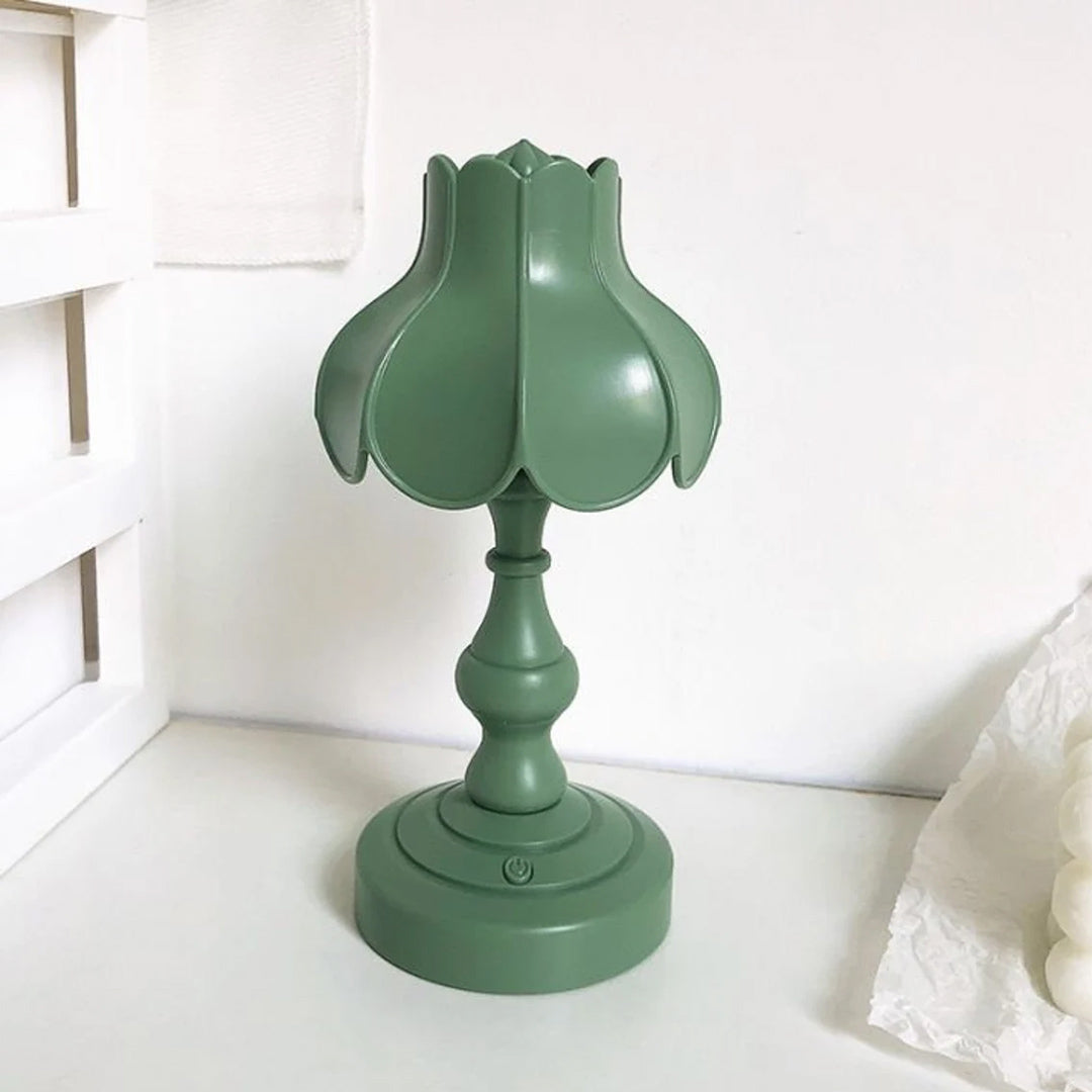 Linda lámpara de mesa vintage