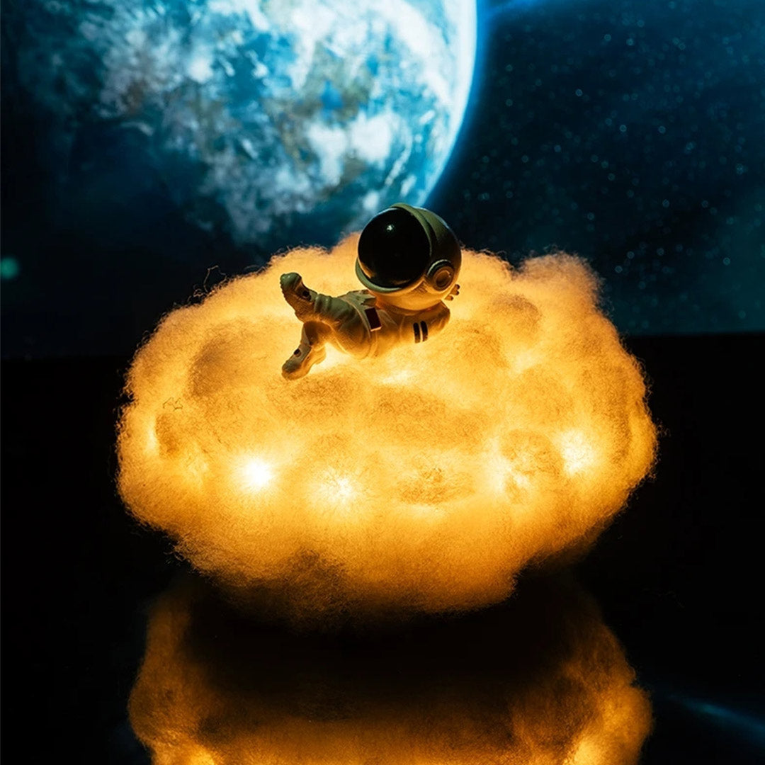Lámpara de astronauta de nube colorida