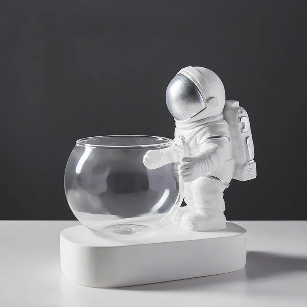 Vaso di vetro astronauta spaziale