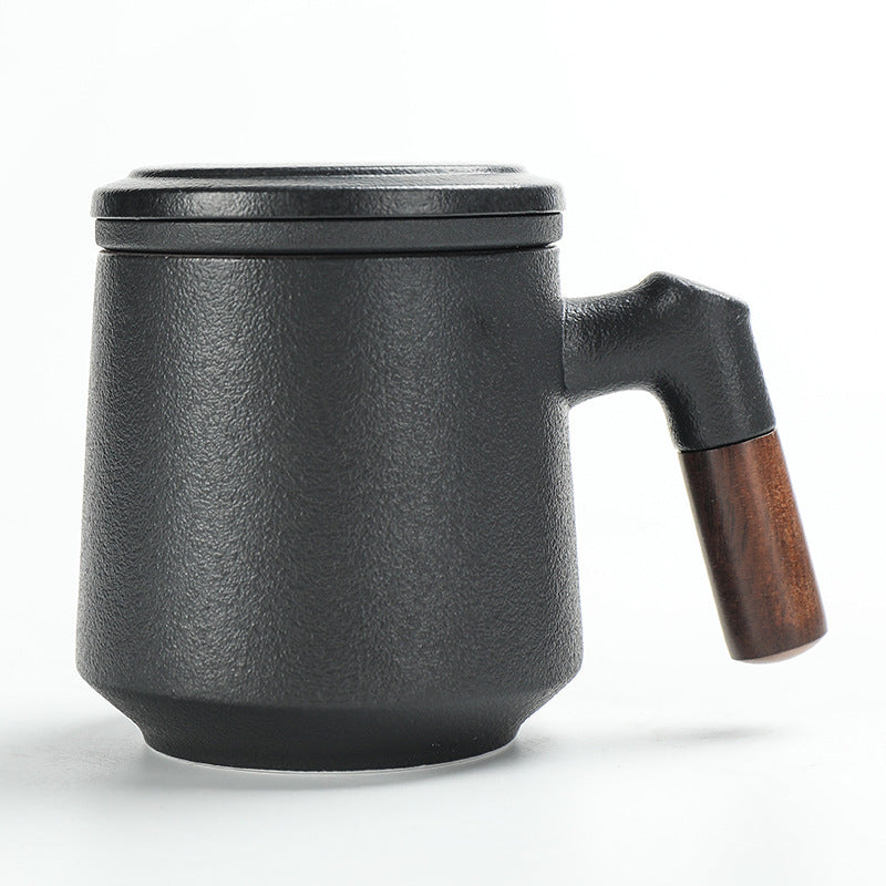 Ceramic tea cups with strainer wood handle, black