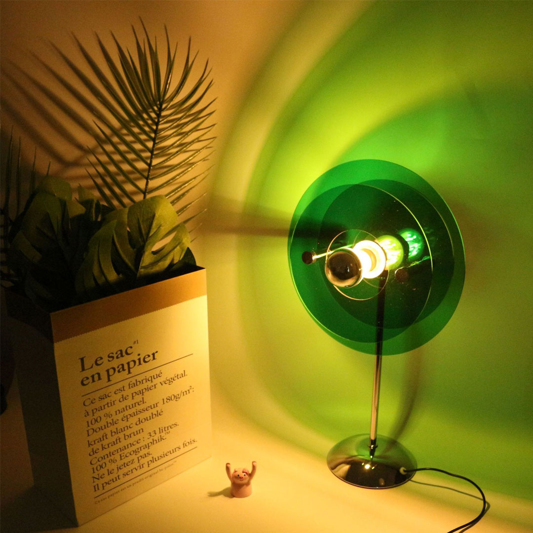 Lámpara de proyección ambiental con forma de OVNI/corazón
