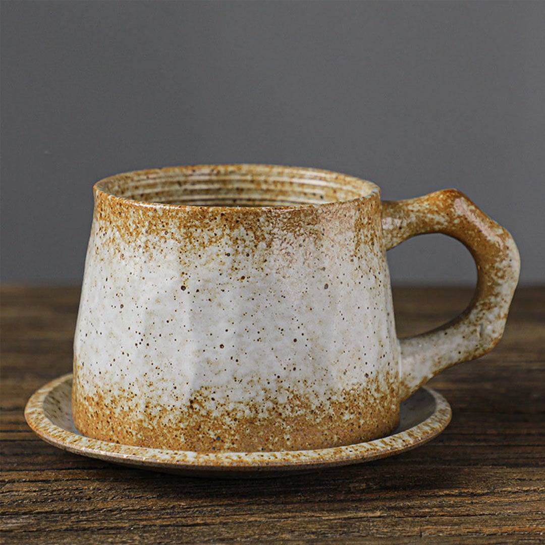 Taza de café de cerámica vintage hecha a mano