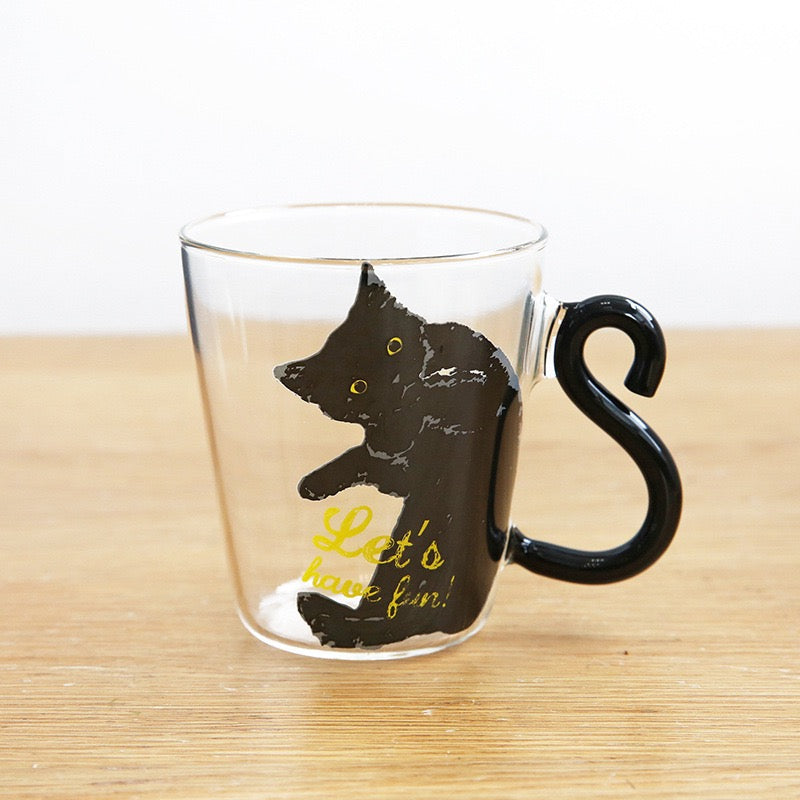 Tasse en verre avec anse queue de chat