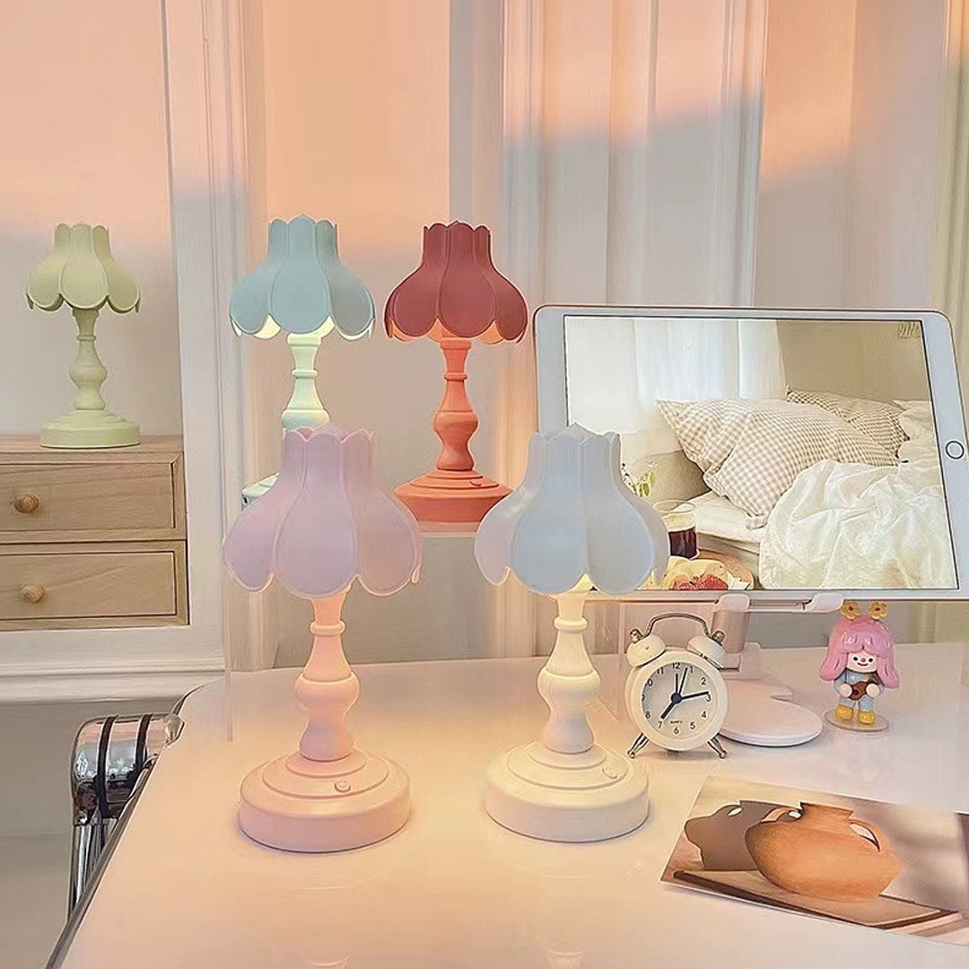 Linda lámpara de mesa vintage