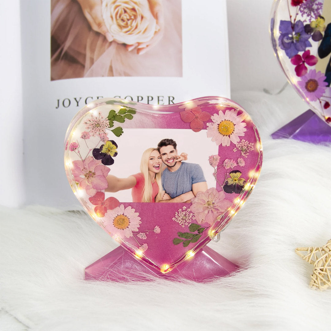 Heart Shape Flowers Photo Frame Light