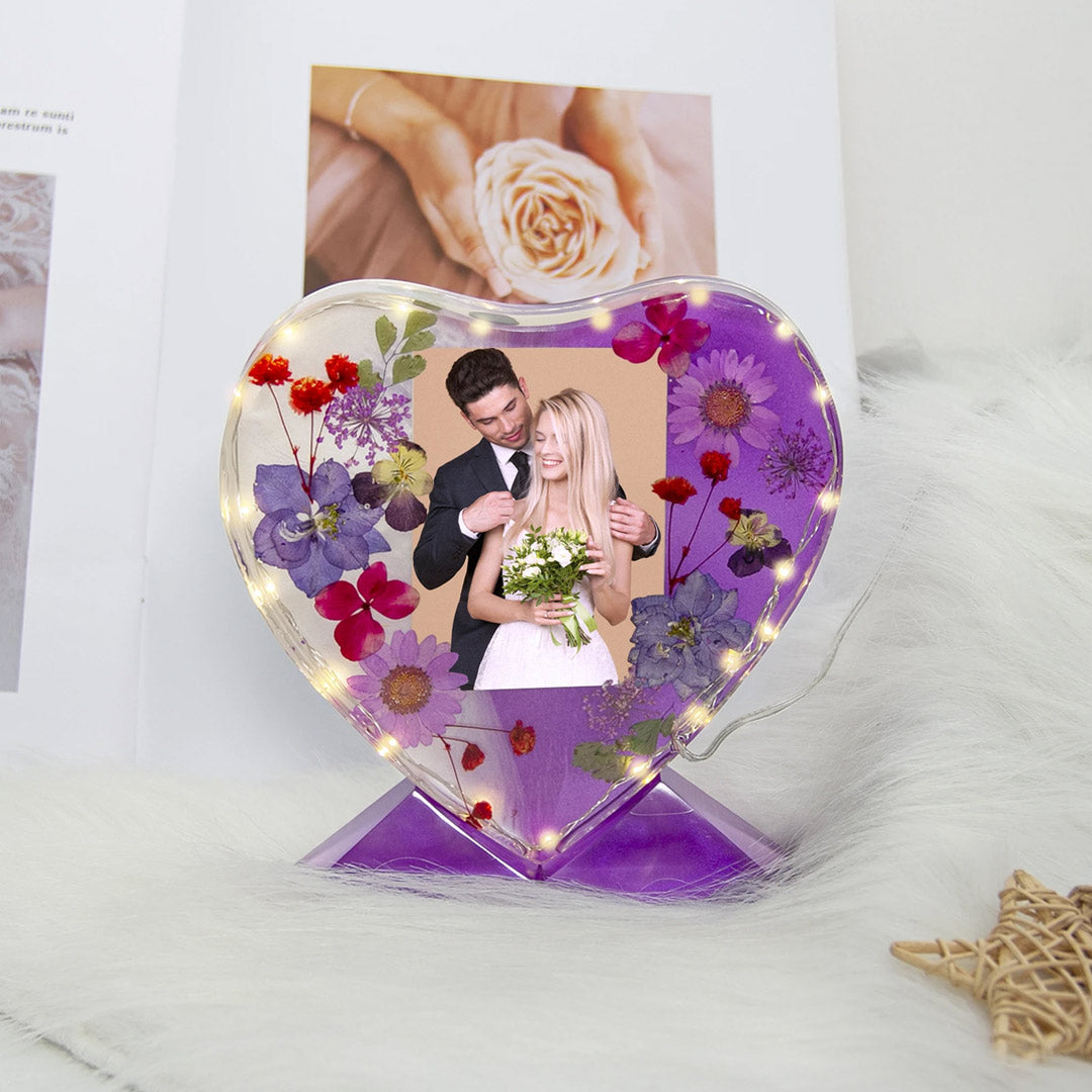 Heart Shape Flowers Photo Frame Light