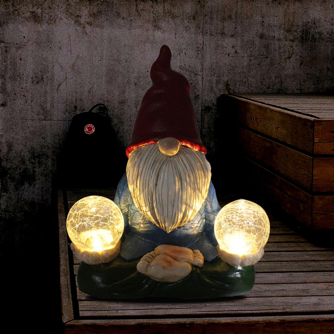 Garden Gnome Solar Statue