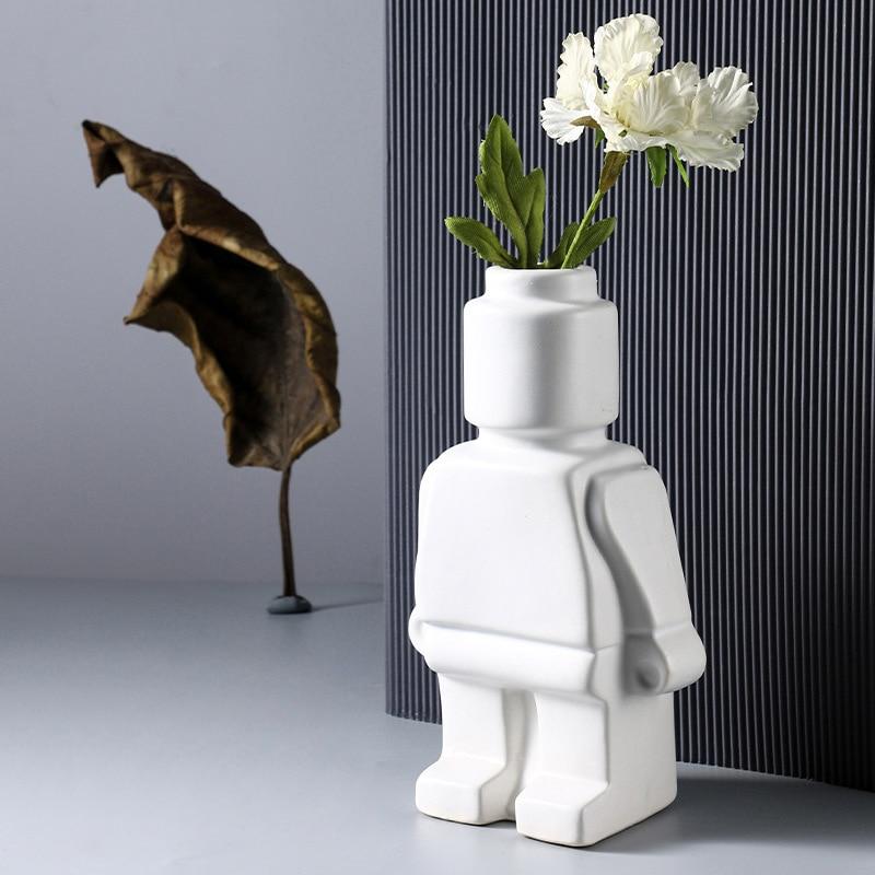 Vase à fleurs robotique