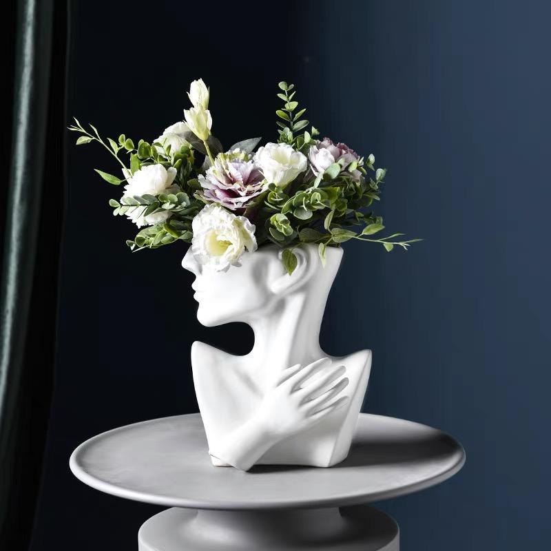 Dame-Portrait-Vase