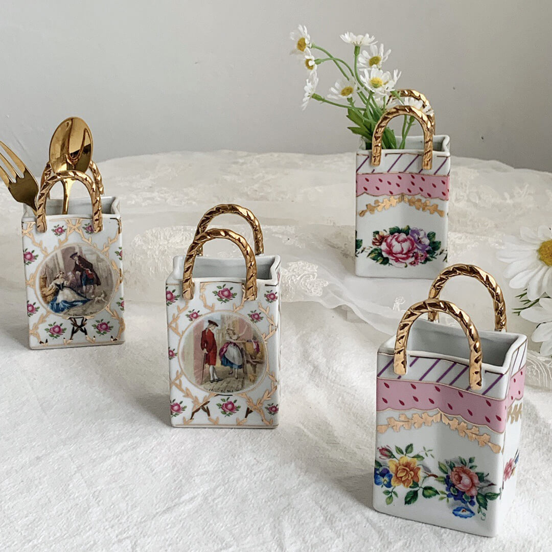 Florero retro con forma de bolsa pequeña