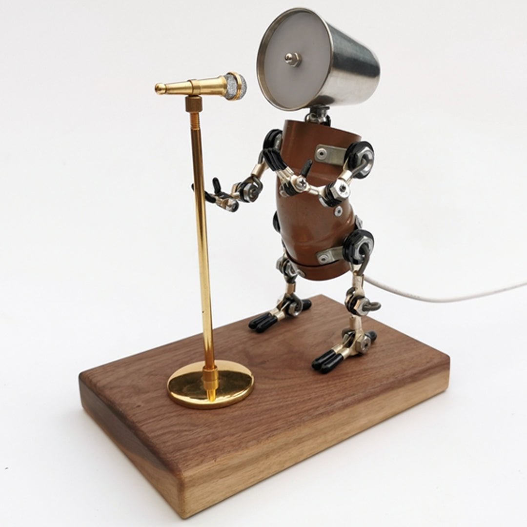 Lampada robot cantante punk in metallo stile industriale