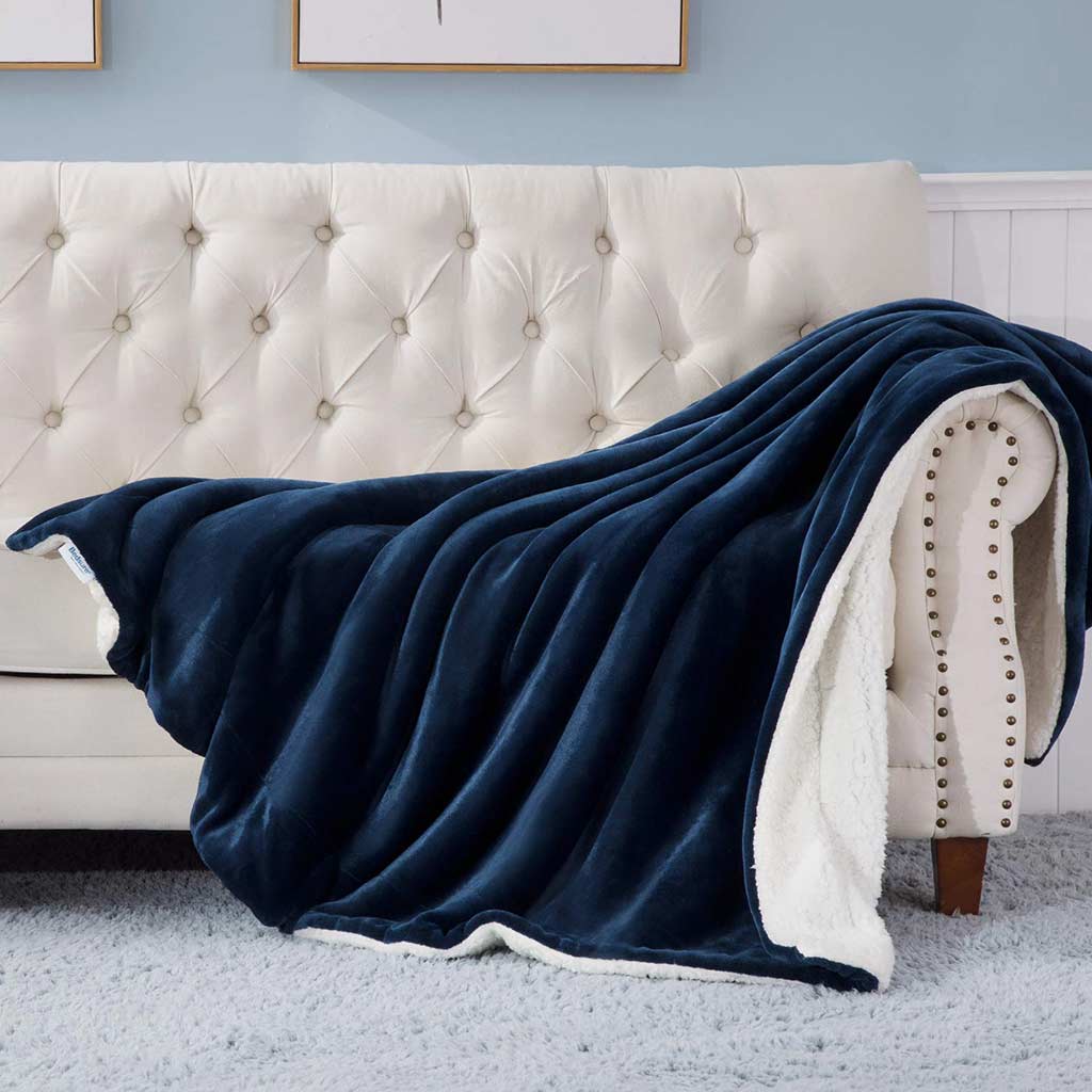 Solid Color Sherpa Fleece Blanket