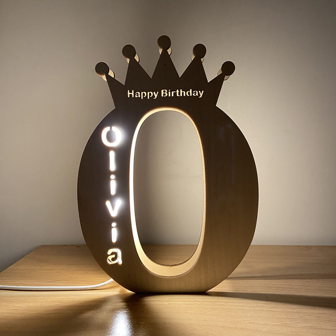 Lampada a LED in legno a forma di corona