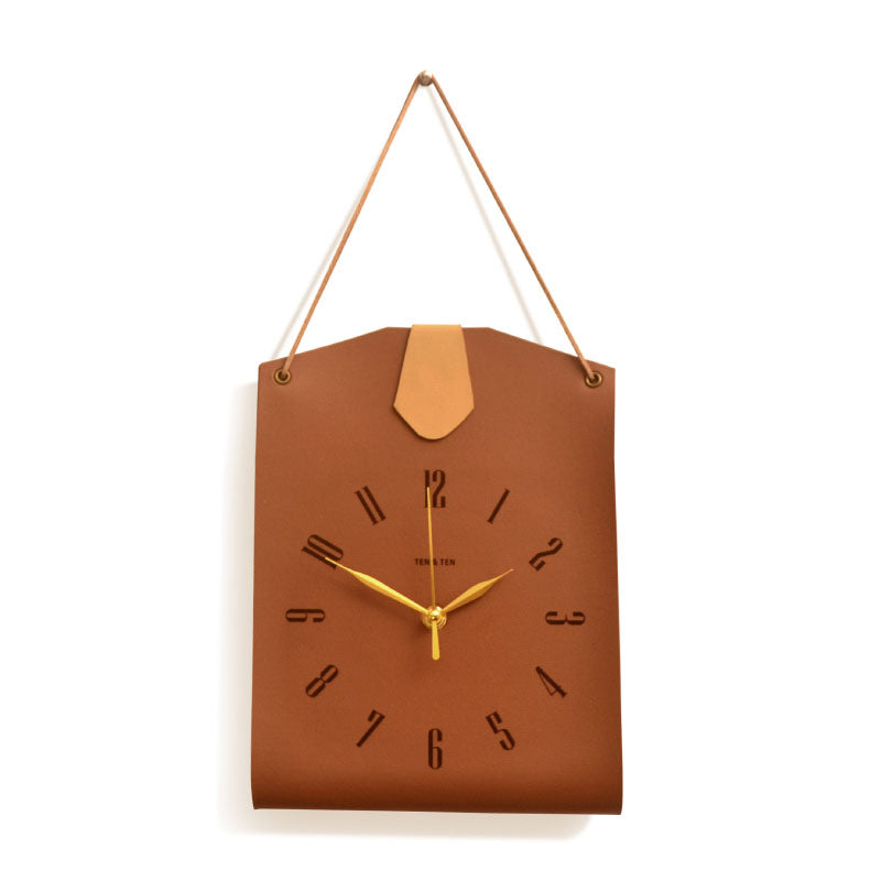 Reloj en forma de bolsa de cuero PU