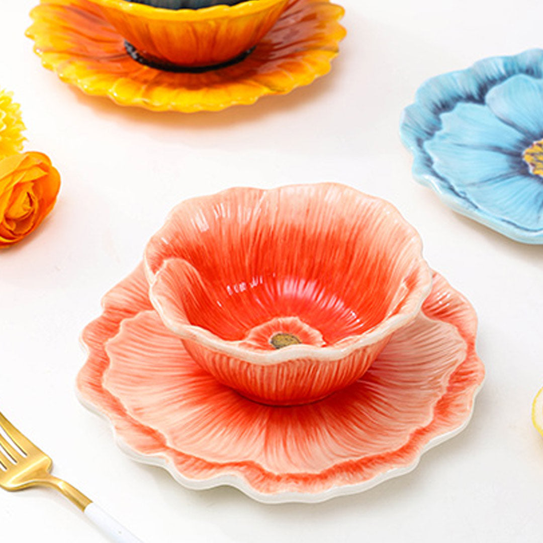 Cuencos y platos de flores