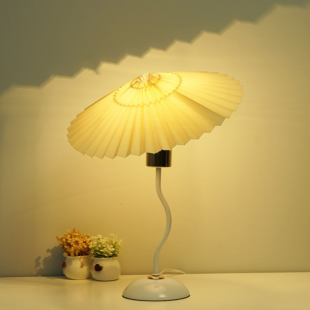 Umbrella Pleated Table Lamp