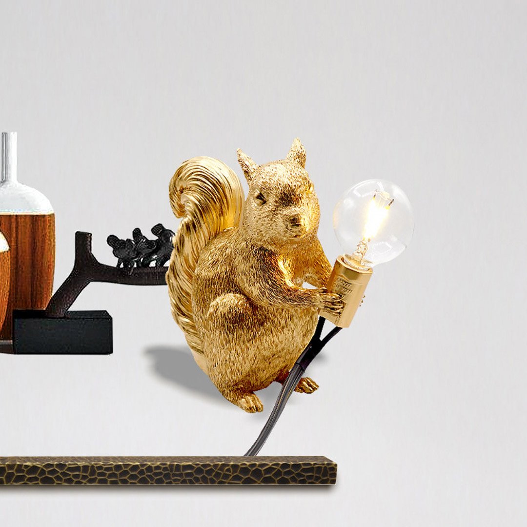 Creative Squirrel Lamp