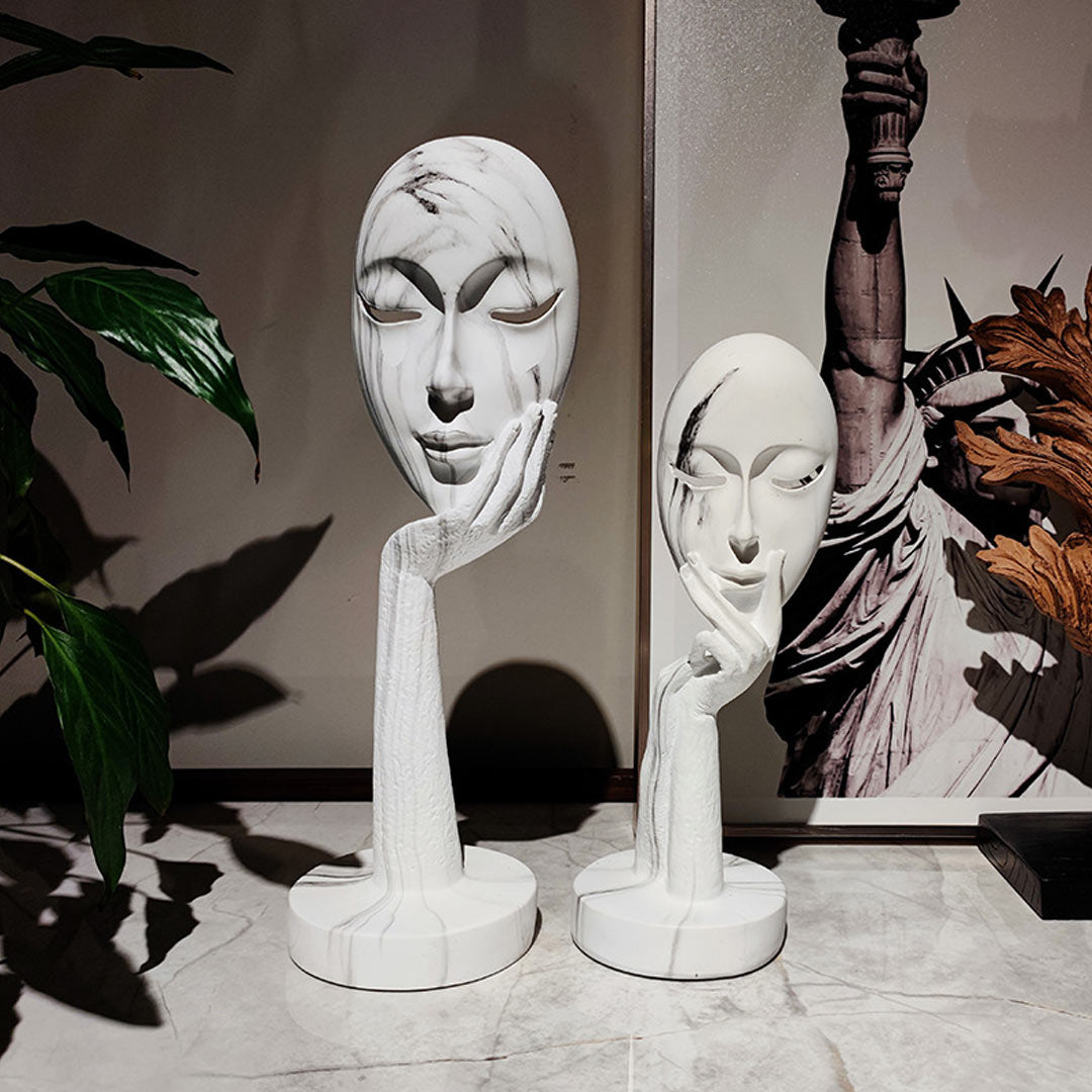 Estatua artesanal de máscara facial de mujer