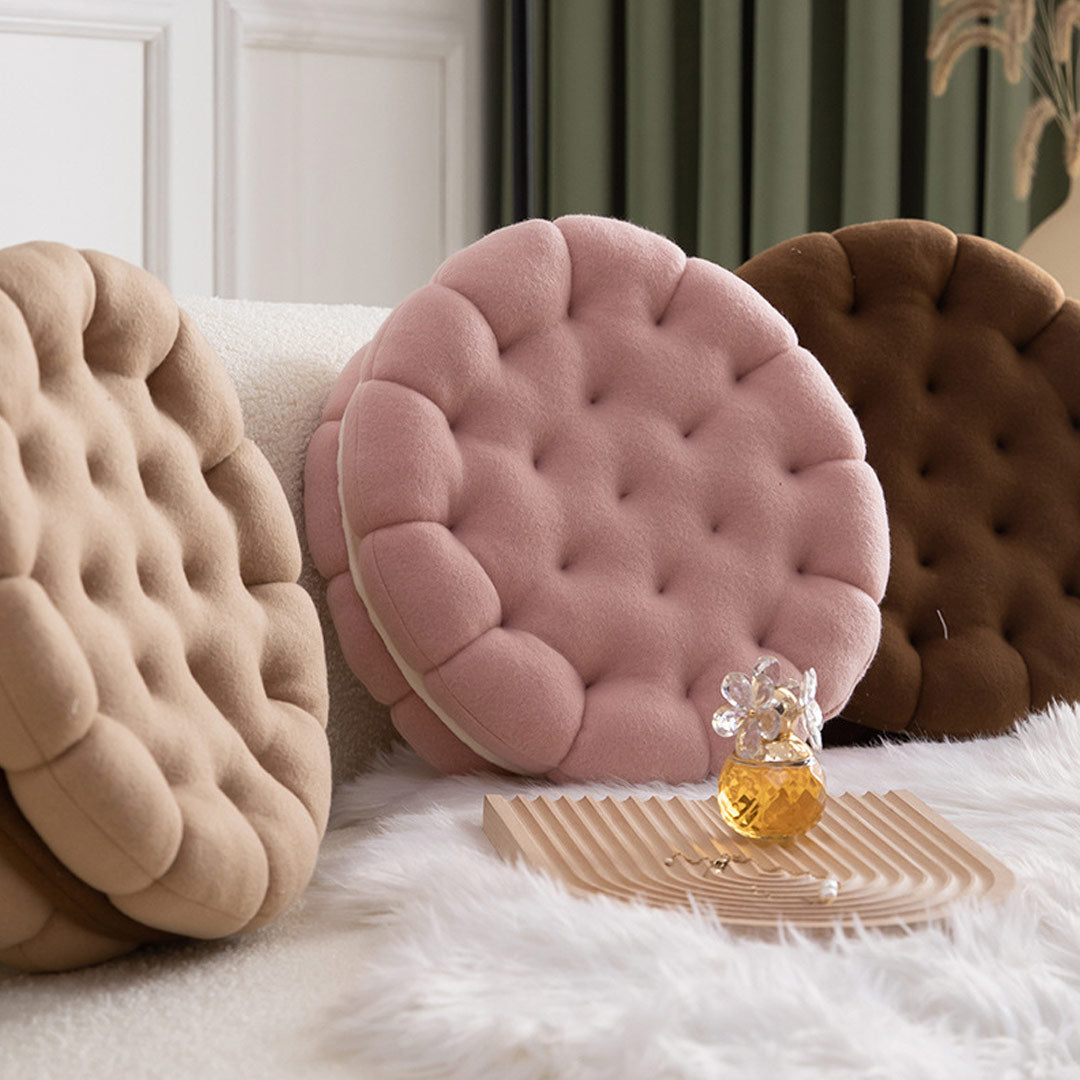 Biscuit Shaped Decorative Round Throw Pillow