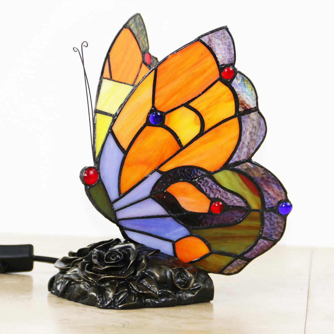 Lámpara de mesa con vitral Tiffany de mariposa