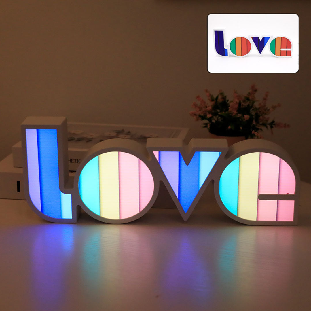 Luce notturna a LED "amore".