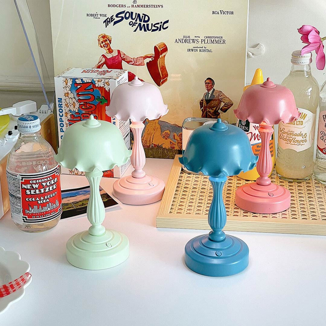 Linda lámpara de mesa vintage