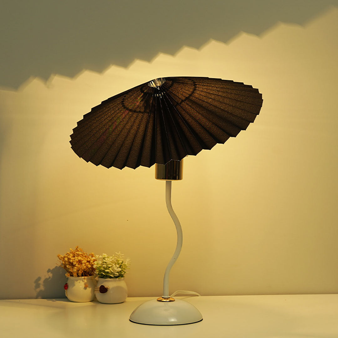 Umbrella Pleated Table Lamp