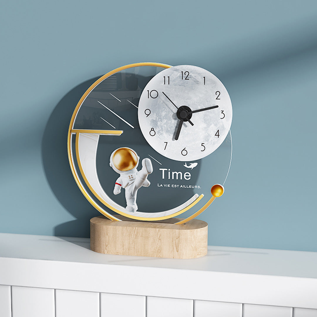 Lampada da scrivania creativa con orologio