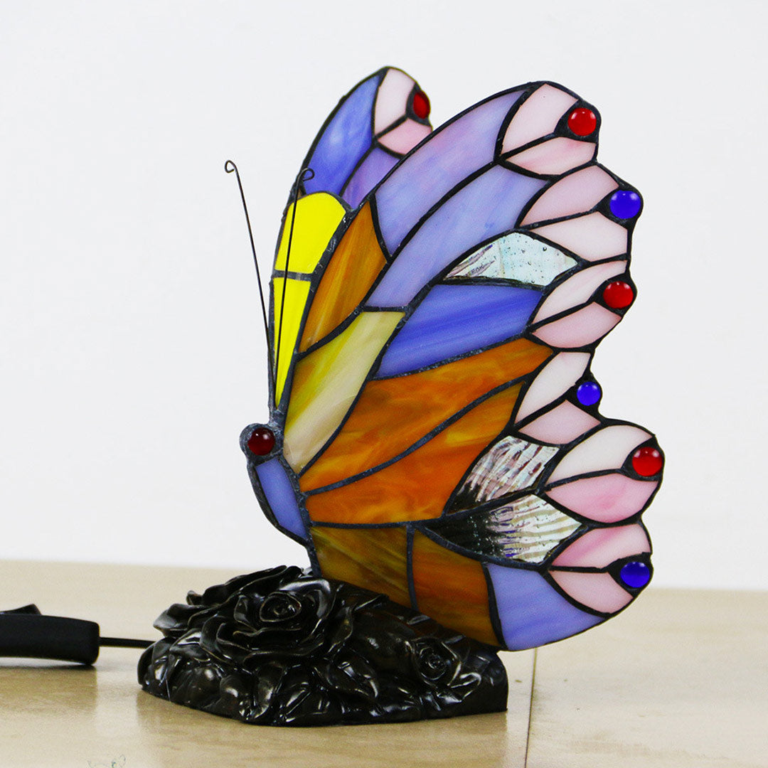 Lámpara de mesa con vitral Tiffany de mariposa