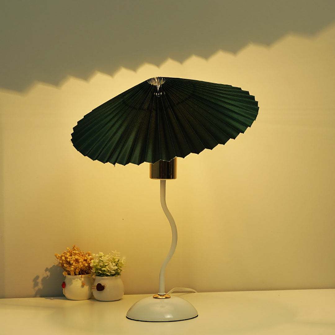 Umbrella Pleated Table Lamp