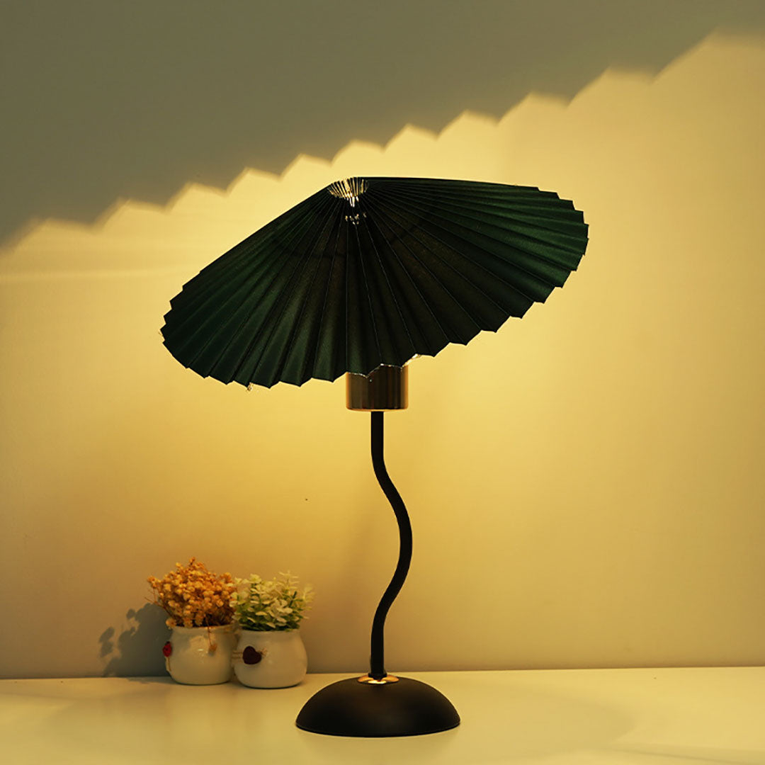 Umbrella Pleated Table Lamp