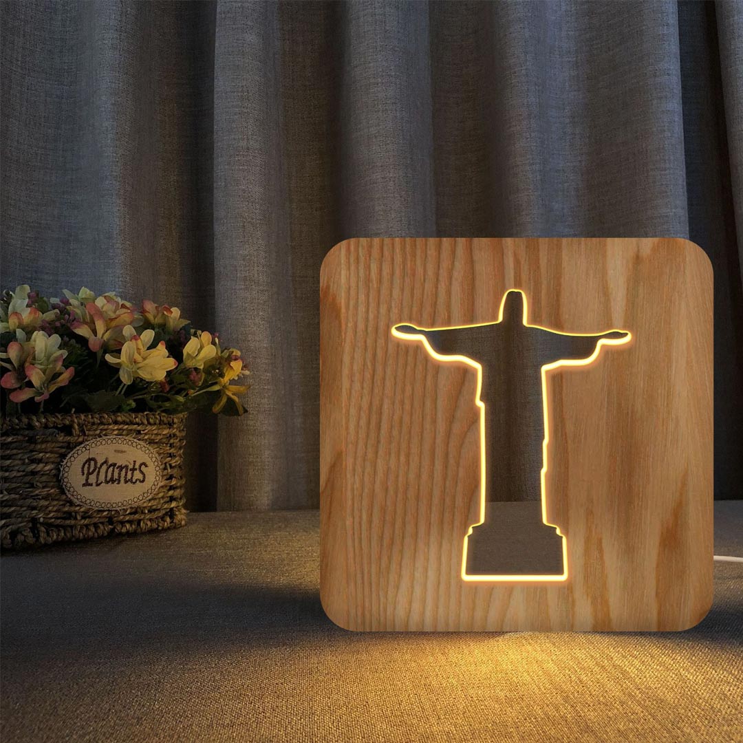 Luce notturna in legno alimentata tramite USB