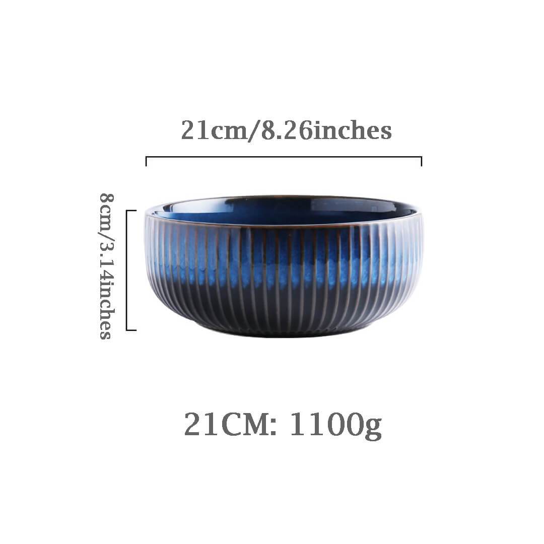 Vajilla de cerámica azul torneada al horno