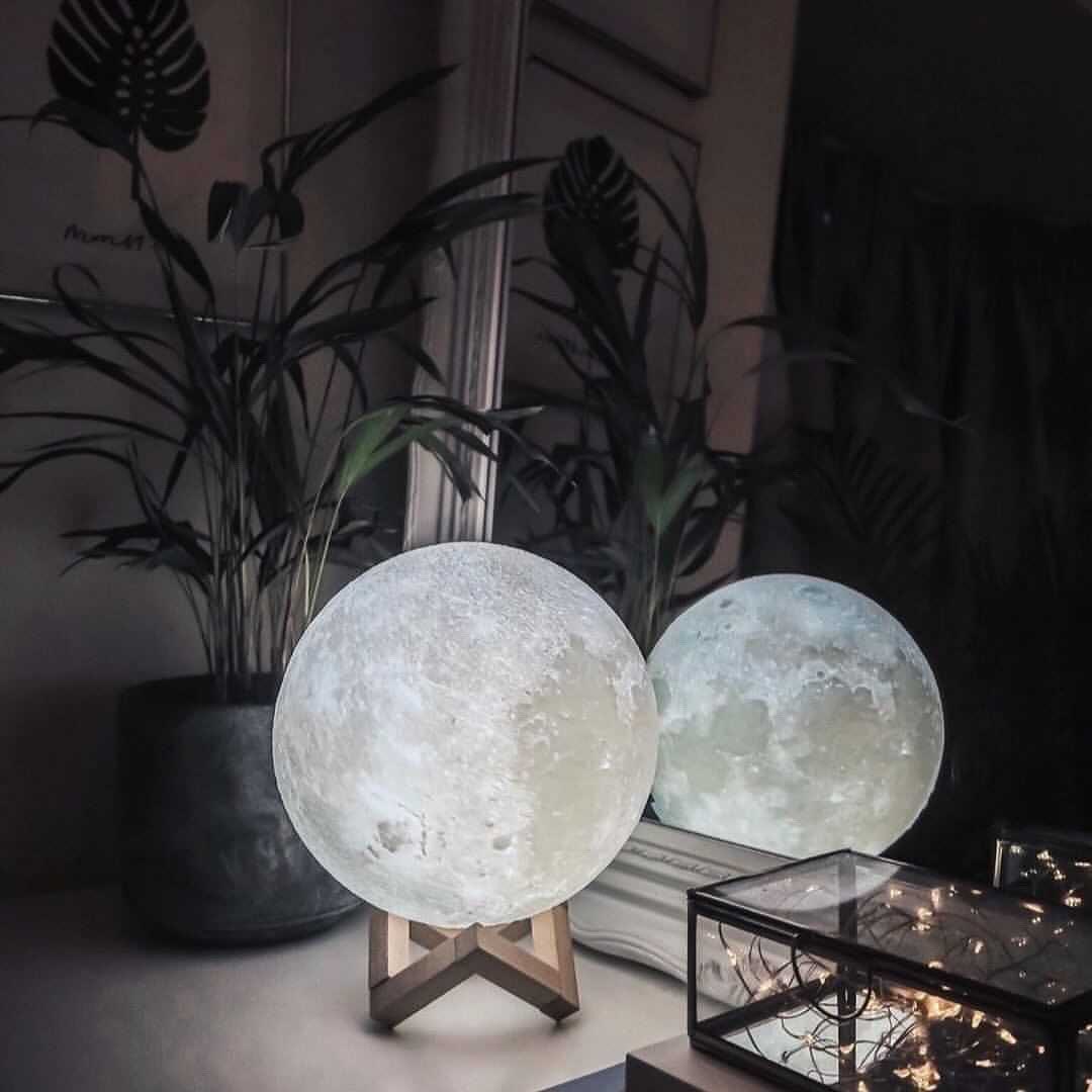 Original Moon Lamp