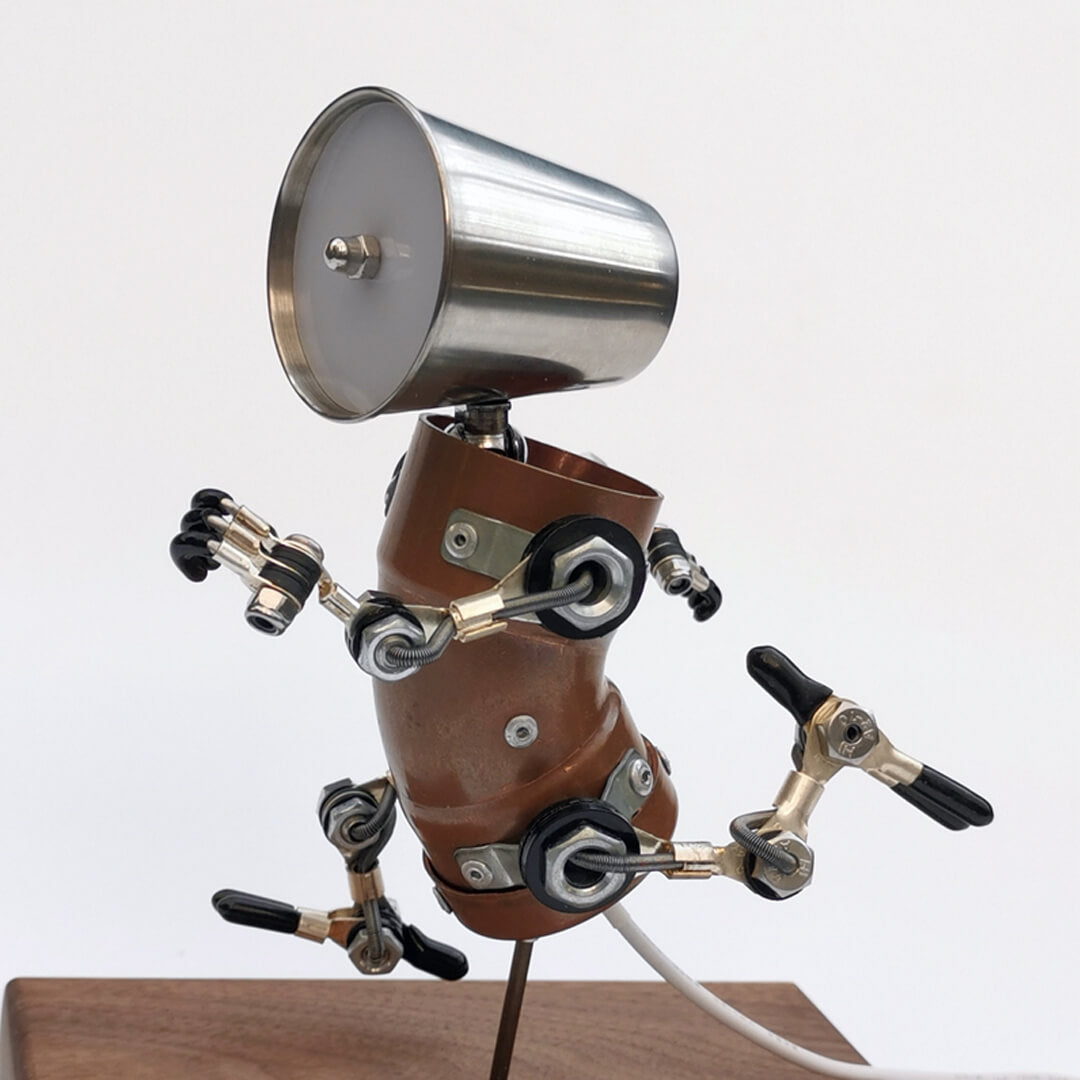 Lampada robot da atleta in esecuzione Steampunk